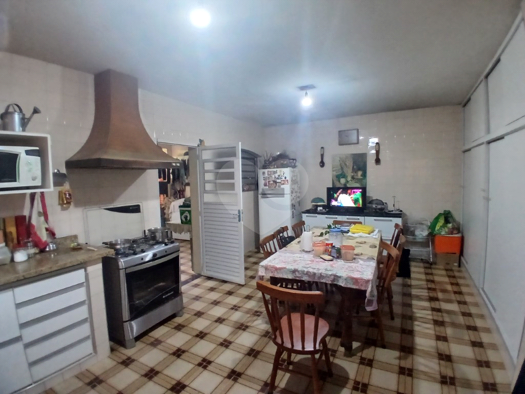 Excelente Casa Térrea à Venda na Vila Nova Mazzei – 193m² | Terreno 390m² | 4 Dormitórios | 5 Vagas