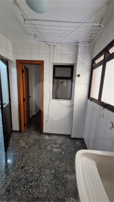 Apartamento com 3 quartos e 2 vagas na Pompeia