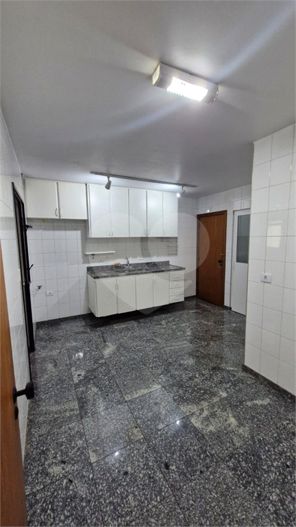 Apartamento com 3 quartos e 2 vagas na Pompeia