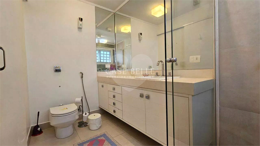 Linda casa em condomínio Alto Padrão - Alphaville 12