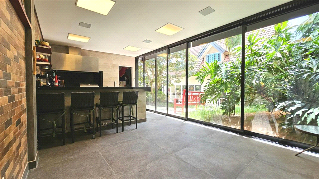 Linda casa em condomínio Alto Padrão - Alphaville 12