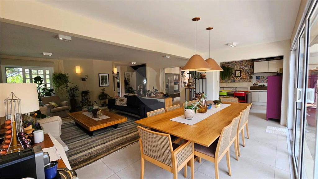 Linda casa em condomínio Alto Padrão - Alphaville 12