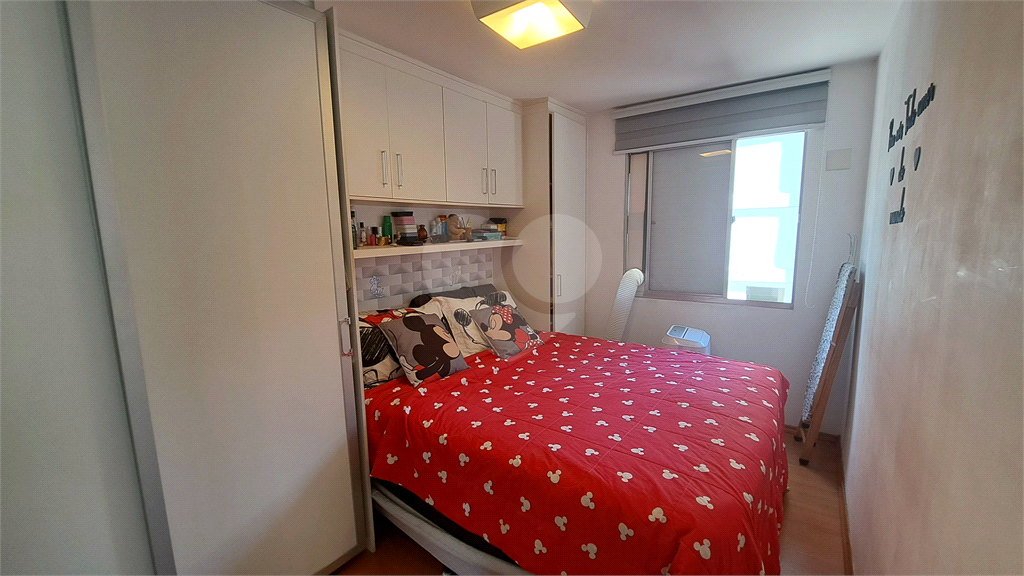 Apartamento Reformado e Ensolarado no Residencial Recanto Cantareira