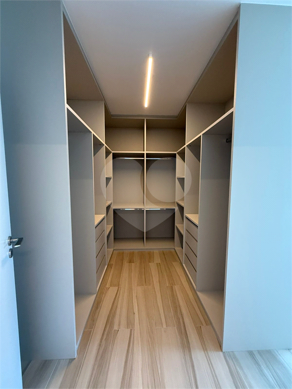 APTO NOVO DE ALTO PADRÃO - PARQUE GLOBAL – 265 m²