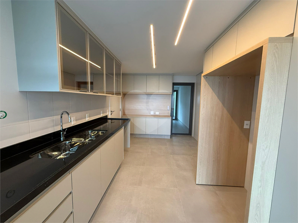 APTO NOVO DE ALTO PADRÃO - PARQUE GLOBAL – 265 m²