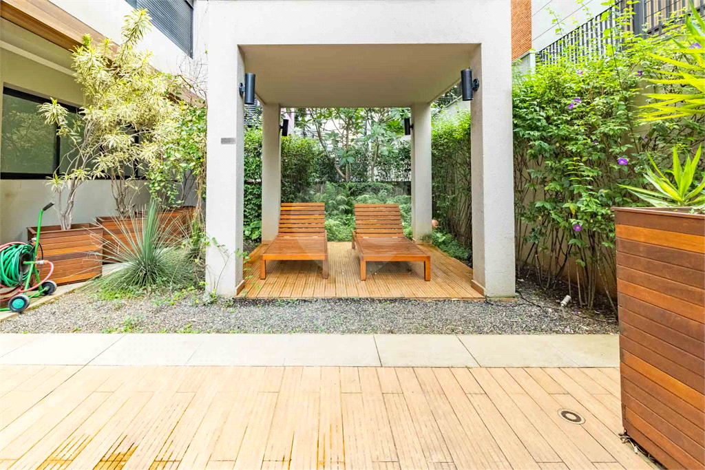 APARTAMENTO em VILA MADALENA