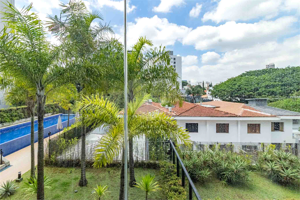 APARTAMENTO em VILA MADALENA