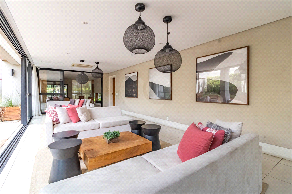 APARTAMENTO em VILA MADALENA