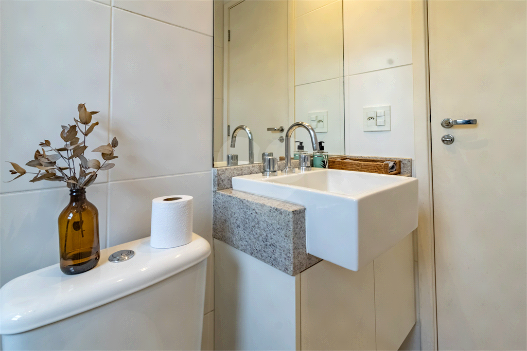 APARTAMENTO em VILA MADALENA