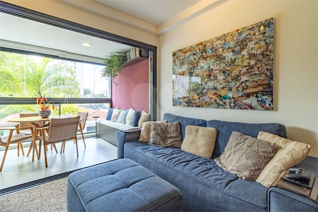 APARTAMENTO em VILA MADALENA