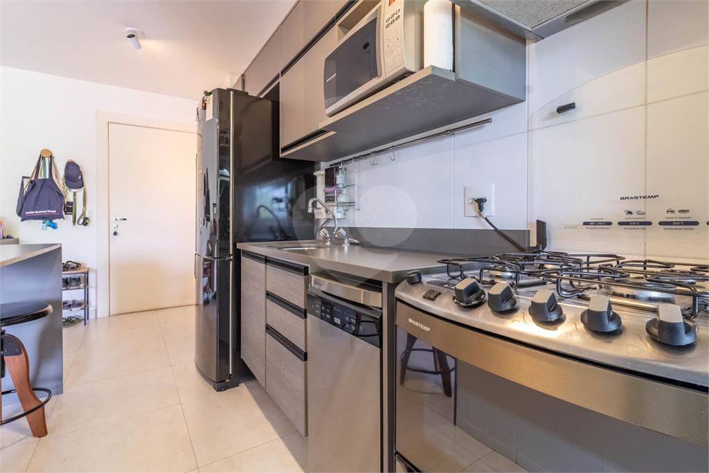 APARTAMENTO em VILA MADALENA