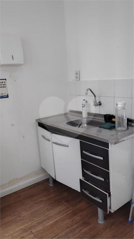 SALA COMERCIAL MOBILIADA ANDAR INTEIRO COM 240M2 VENDA OU LOCAÇÃO NO BROOKLIN VENDER ALUGAR