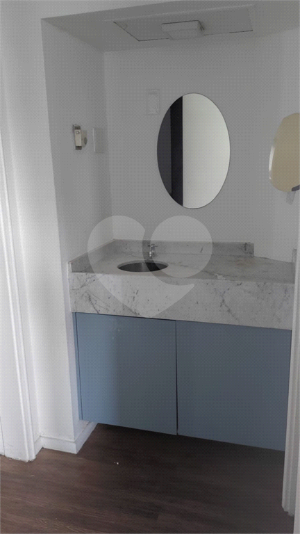 SALA COMERCIAL MOBILIADA ANDAR INTEIRO COM 240M2 VENDA OU LOCAÇÃO NO BROOKLIN VENDER ALUGAR