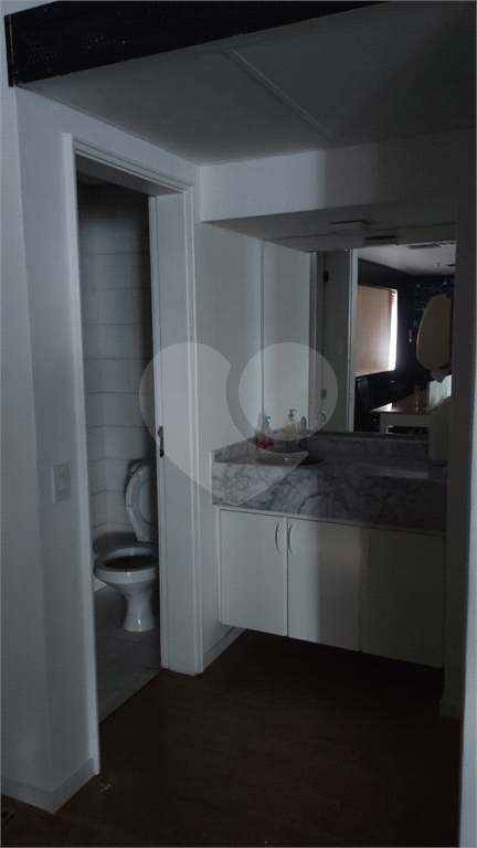 SALA COMERCIAL MOBILIADA ANDAR INTEIRO COM 240M2 VENDA OU LOCAÇÃO NO BROOKLIN VENDER ALUGAR