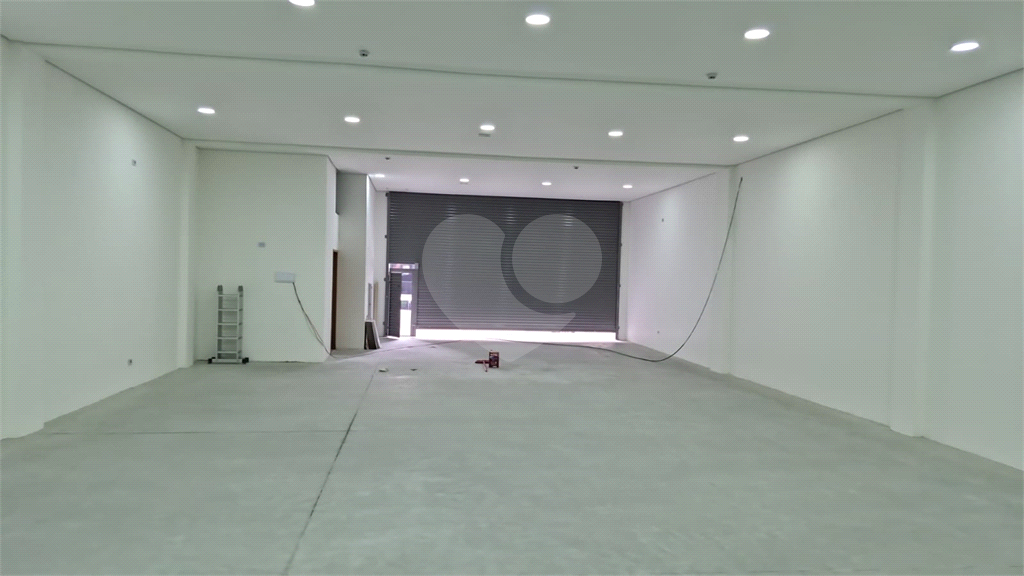 Salão Comercial Novo 