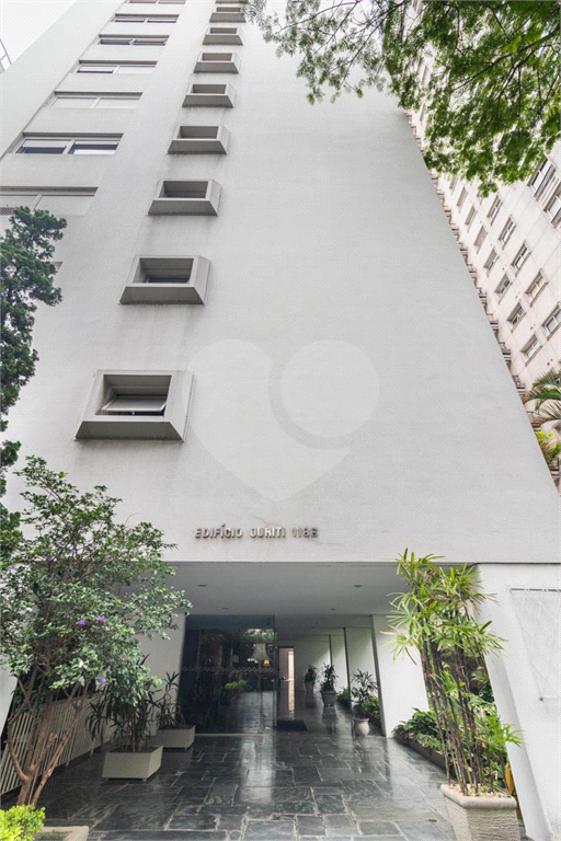 Amplo Apartamento de 161m² no Jardim Paulista – 3 Dorms (1 Suíte).