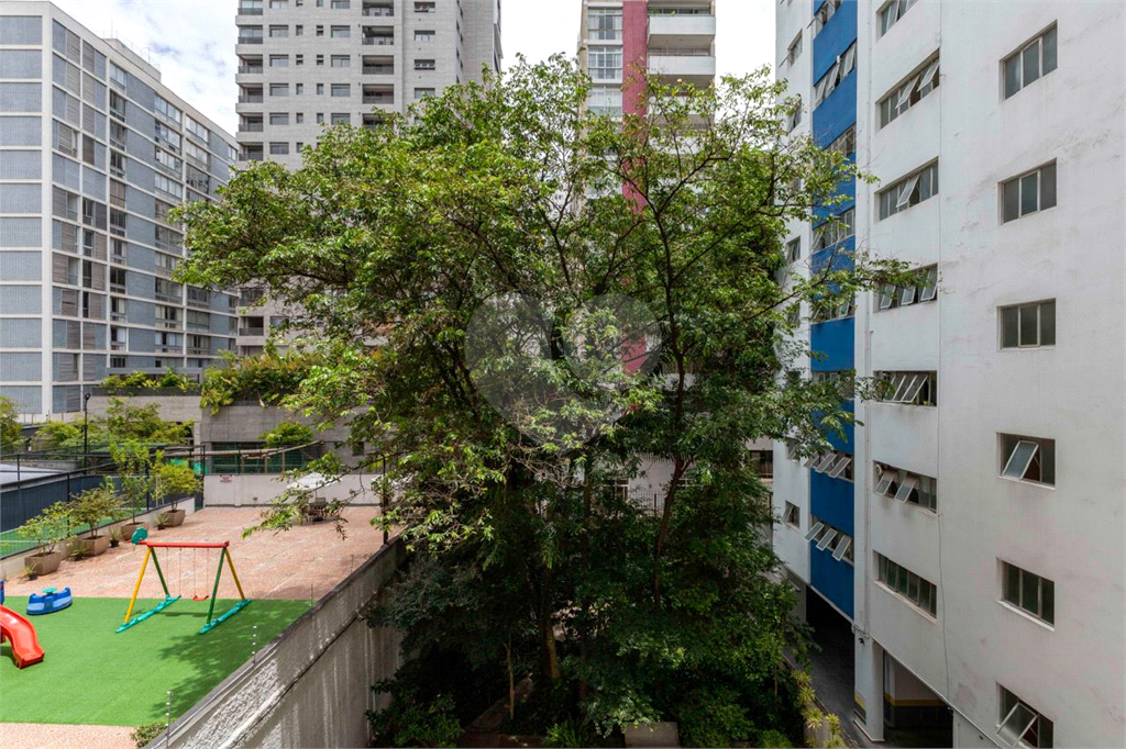  Em Higienópolis 290m² - Elegância e bom gosto.