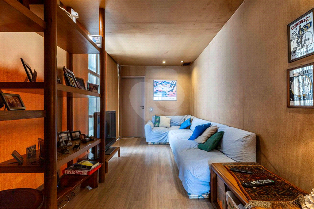  Em Higienópolis 290m² - Elegância e bom gosto.