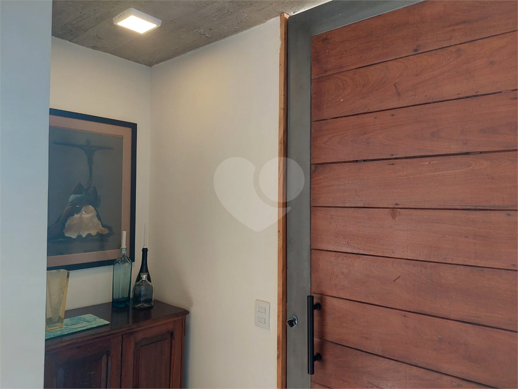 Casa em Ilhabela a venda com1422 m² de terreno e linda vista.