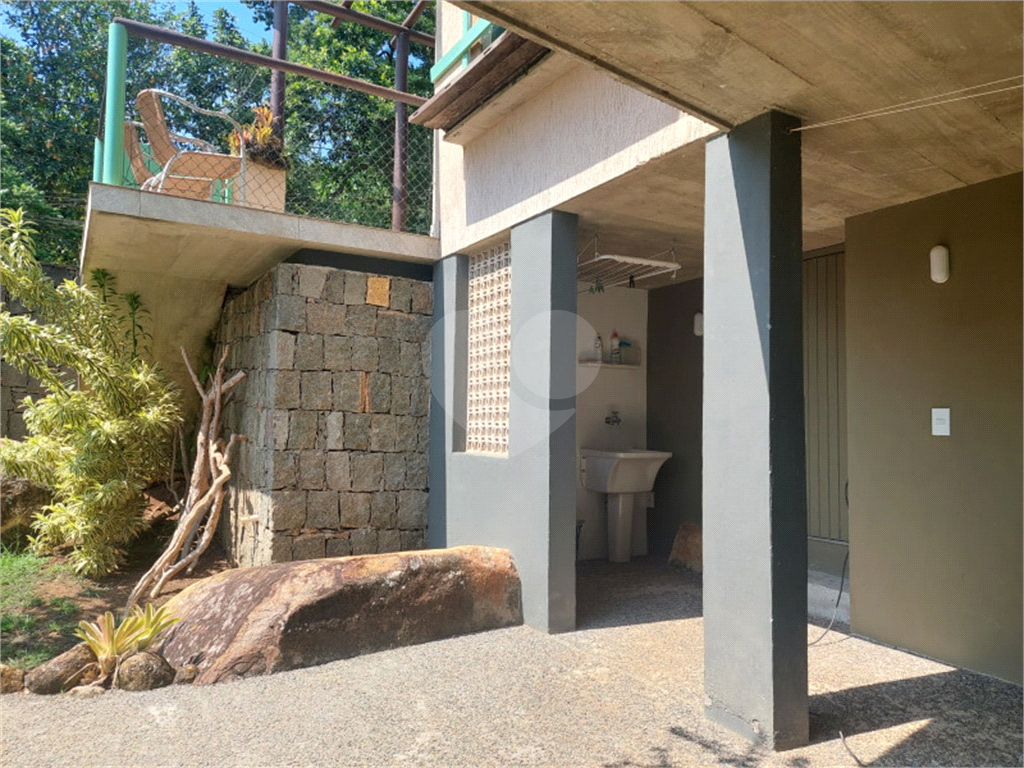 Casa em Ilhabela a venda com1422 m² de terreno e linda vista.