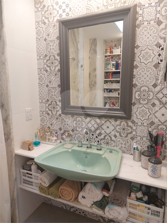 Casa em Ilhabela a venda com1422 m² de terreno e linda vista.