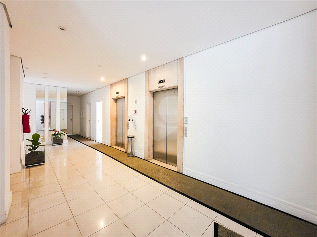 Apartamento - Pompéia - 3 Quartos (1 Suíte) - 1 Vaga - Venda / Compra / Aluguel / Locação