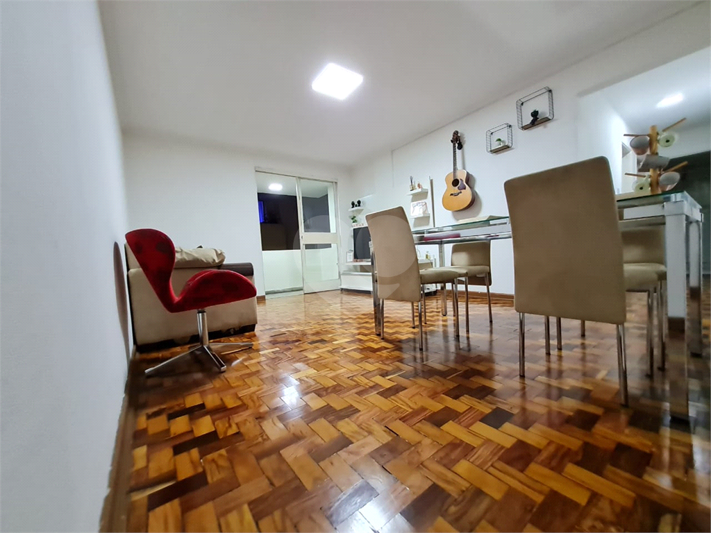 APARTAMENTO em PIRITUBA