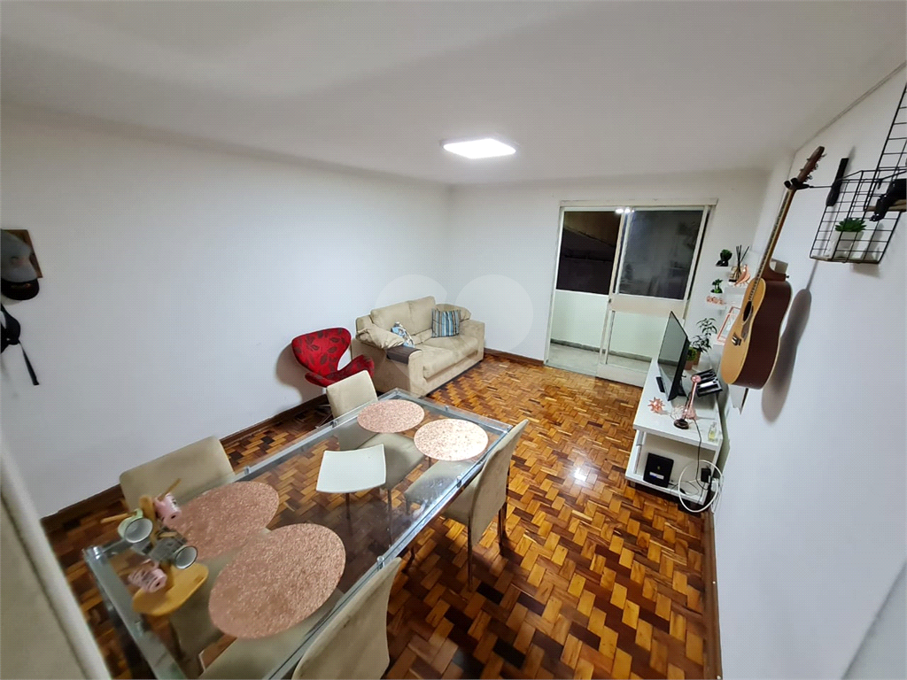 APARTAMENTO em PIRITUBA