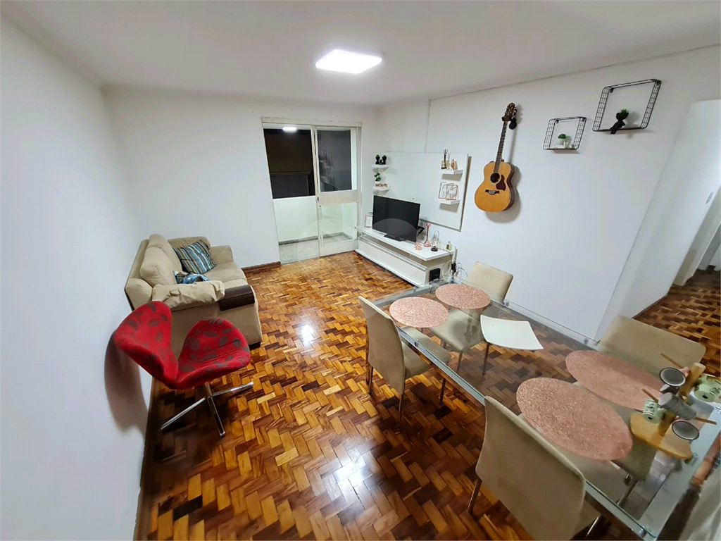 APARTAMENTO em PIRITUBA