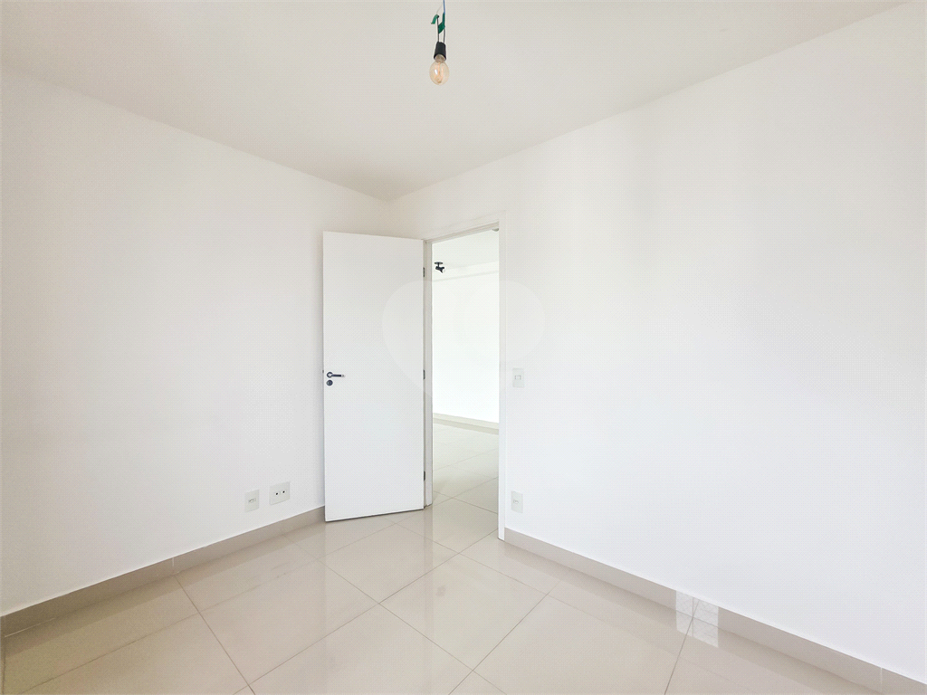 Apartamento - Ipiranga - 2 Quartos / Dormitórios - 1 Vaga - Venda / Compra