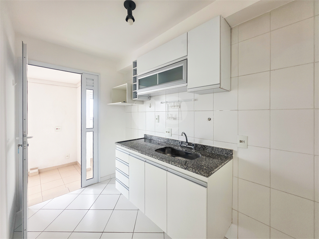 Apartamento - Ipiranga - 2 Quartos / Dormitórios - 1 Vaga - Venda / Compra