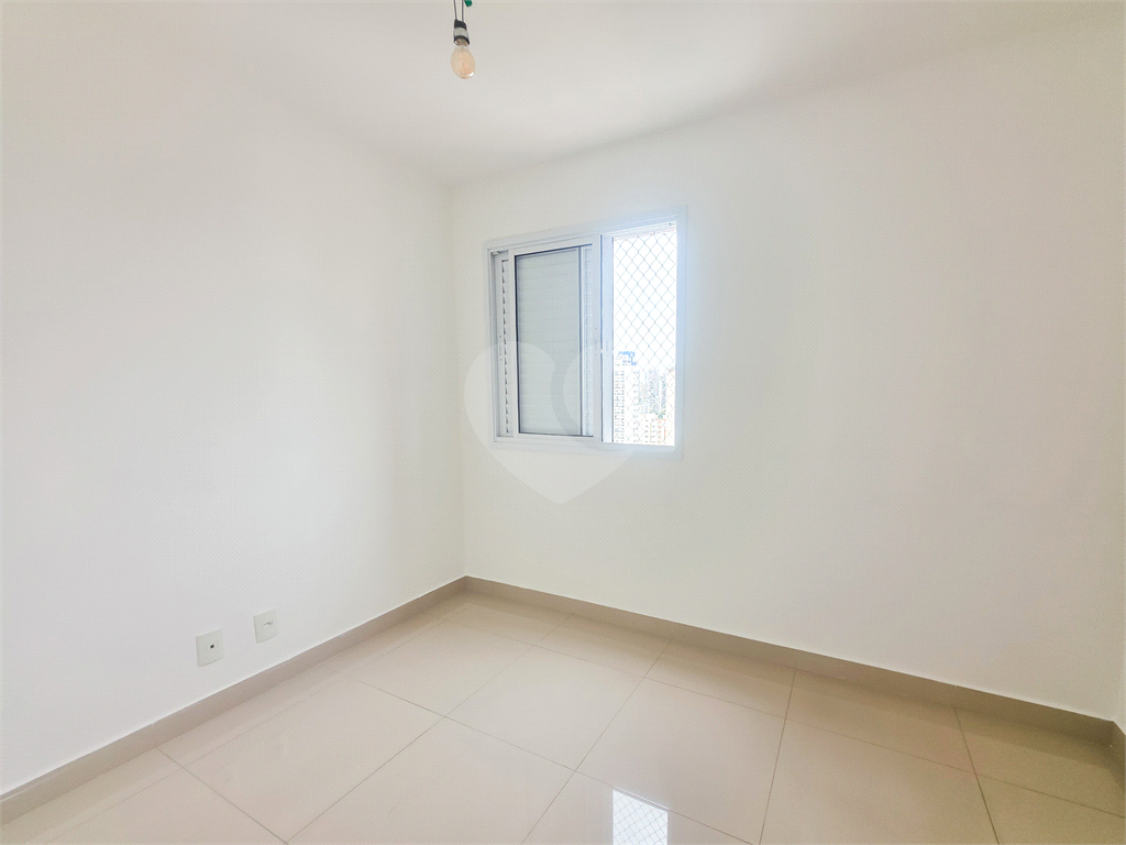 Apartamento - Ipiranga - 2 Quartos / Dormitórios - 1 Vaga - Venda / Compra