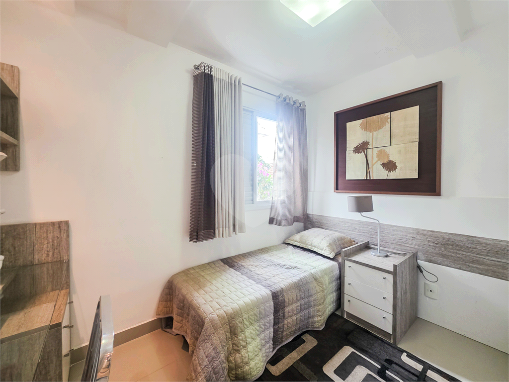 Apartamento - Ipiranga - 2 Quartos / Dormitórios - 1 Vaga -  Venda / Compra