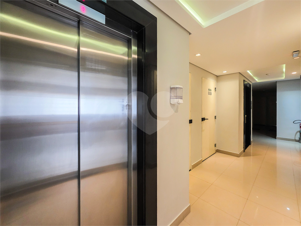 Apartamento - Saúde - 3 Quartos / Dormitórios - 1 Vaga - Venda / Compra