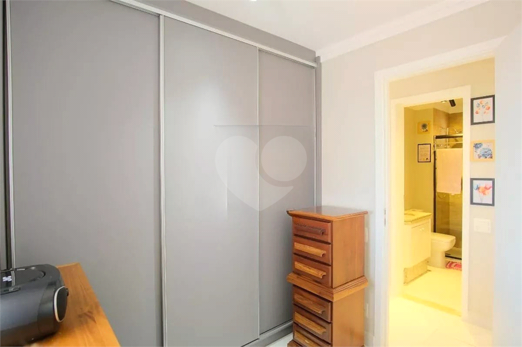 Apartamento - Vila Matilde - 3 Quartos (1 Suíte) - 2 Vagas - Venda / Compra