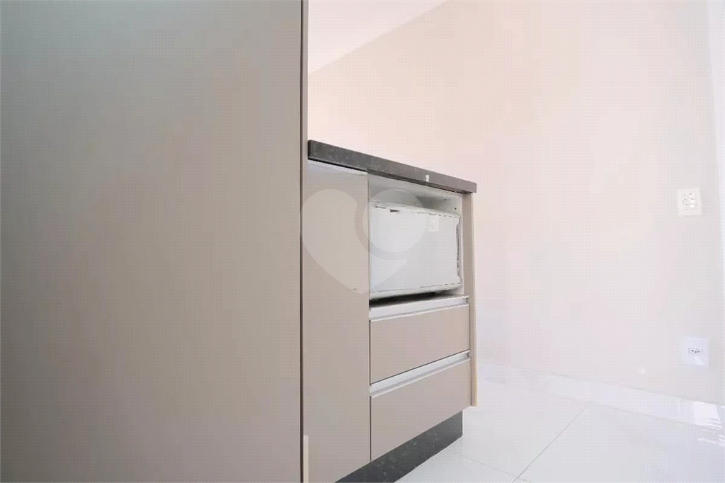 Apartamento - Vila Matilde - 3 Quartos (1 Suíte) - 2 Vagas - Venda / Compra