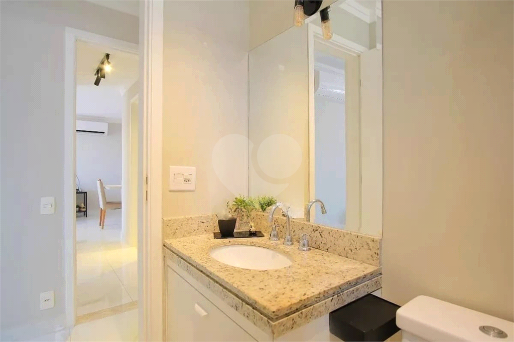 Apartamento - Vila Matilde - 3 Quartos (1 Suíte) - 2 Vagas - Venda / Compra