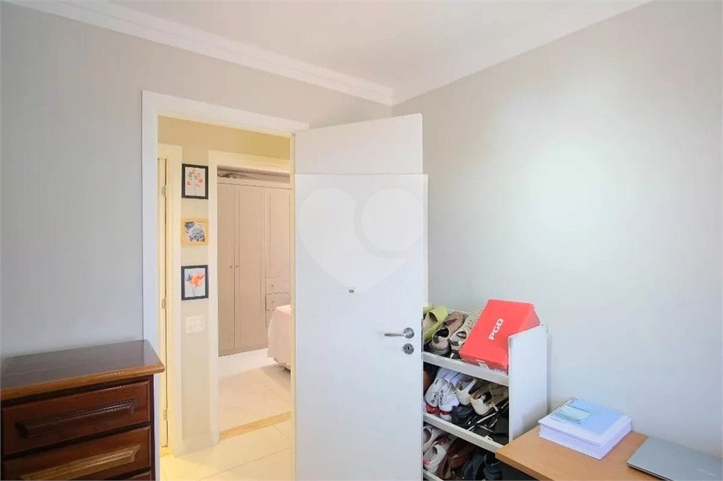 Apartamento - Vila Matilde - 3 Quartos (1 Suíte) - 2 Vagas - Venda / Compra