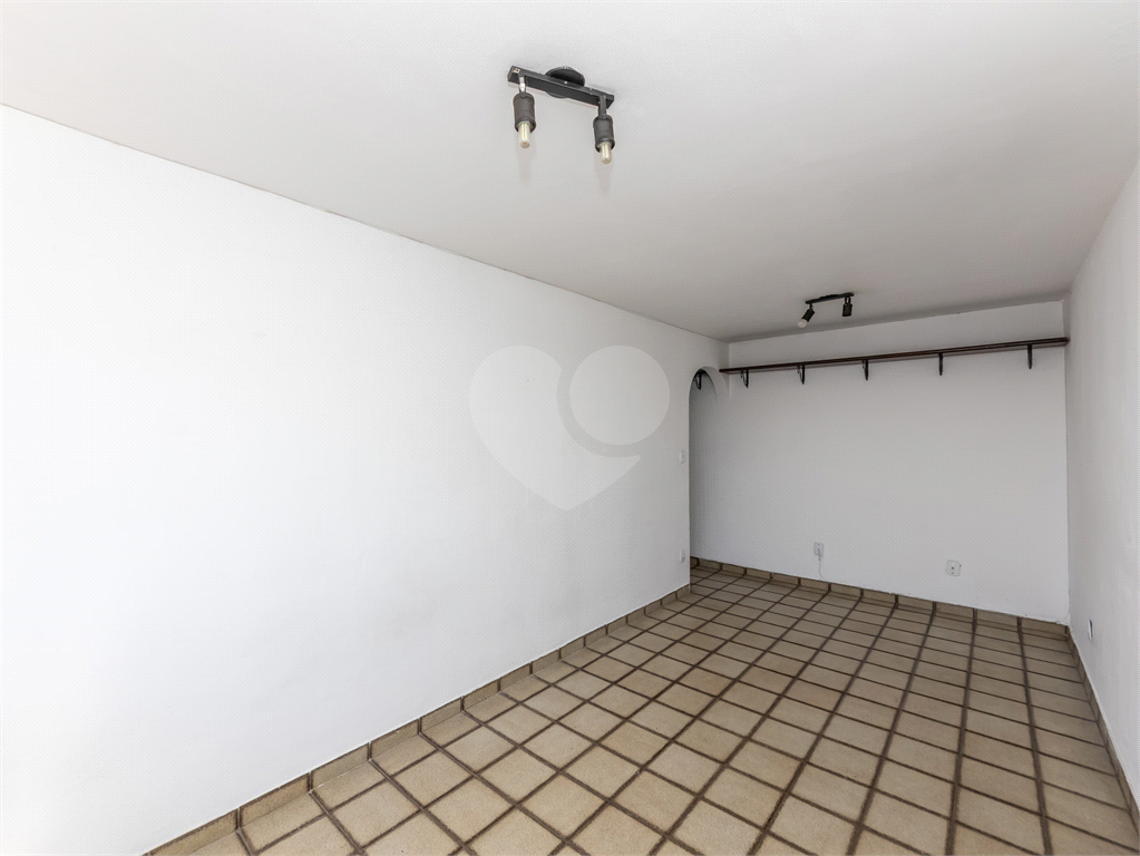 APARTAMENTO 2 QUARTOS 1 VAGA À VENDA NO JABAQUARA VENDER