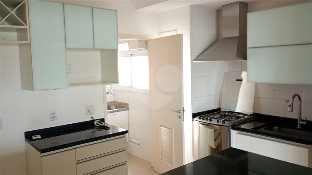 Apartamento à venda em andar Alto próximo ao Shopping Santana