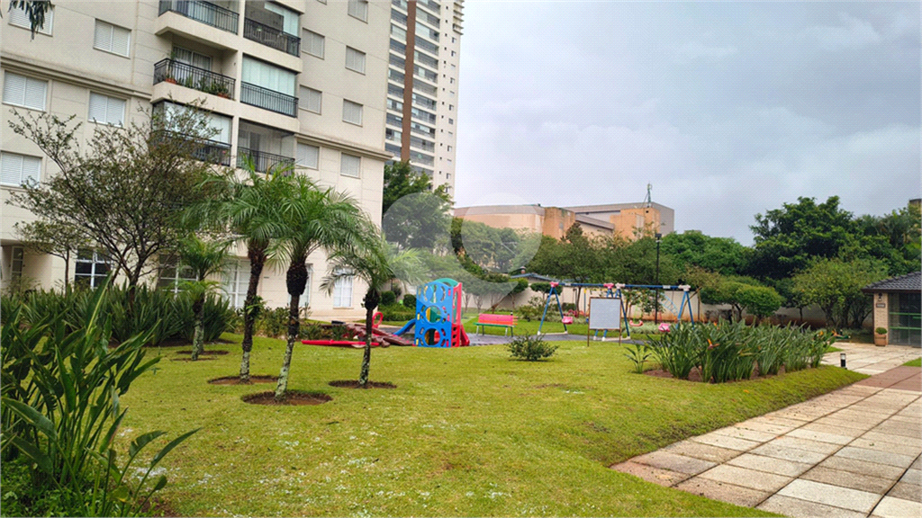 Apartamento à venda em andar Alto próximo ao Shopping Santana