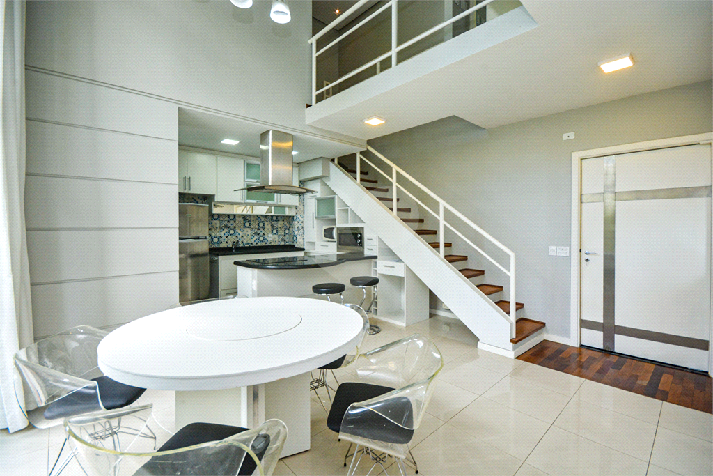 Apartamento, 1 quarto, 94 m² - Foto 1