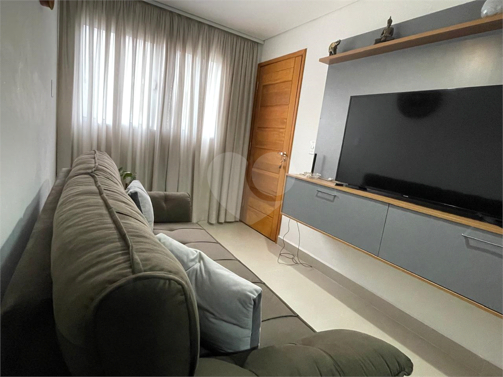 Apartamento à venda | 40m² | 2 dormitórios | 1 vaga demarcada | Próximo ao Metrô Tucuruvi