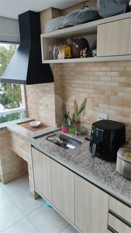 APARTAMENTO em SANTANA