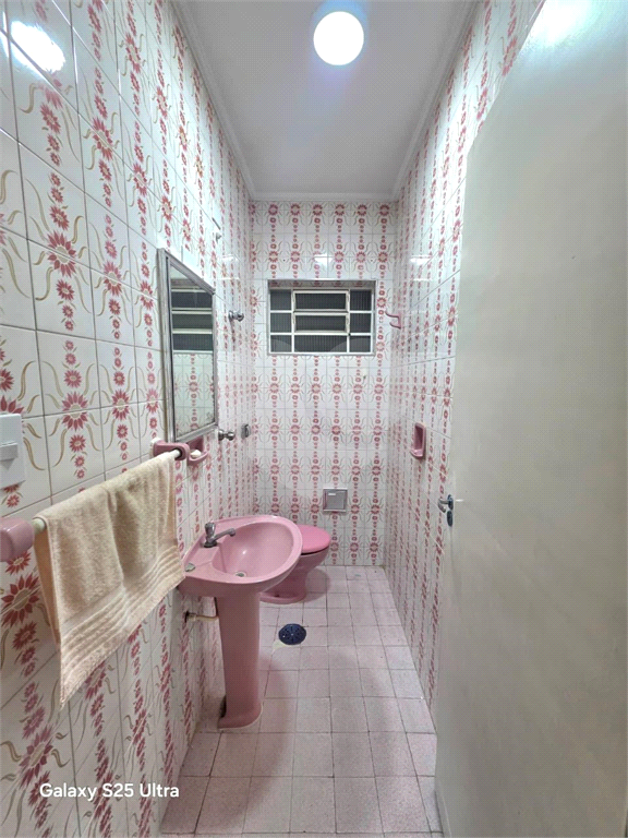 Casa com 4 quartos edícula quintal 