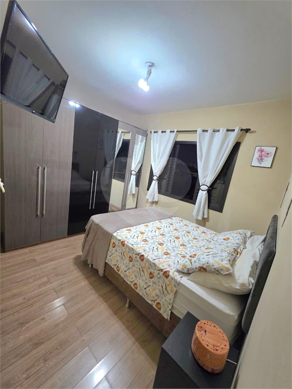 Casa com 4 quartos edícula quintal 