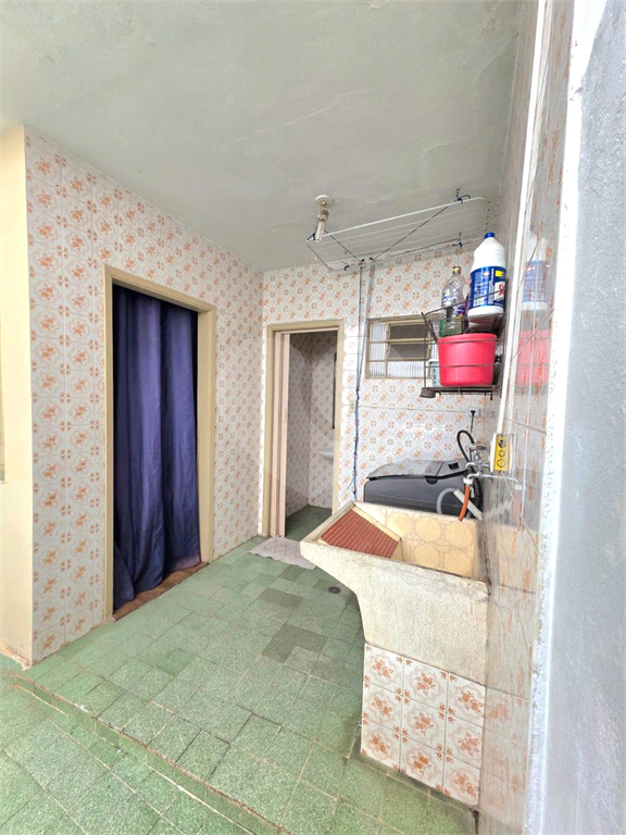 Casa com 4 quartos edícula quintal 