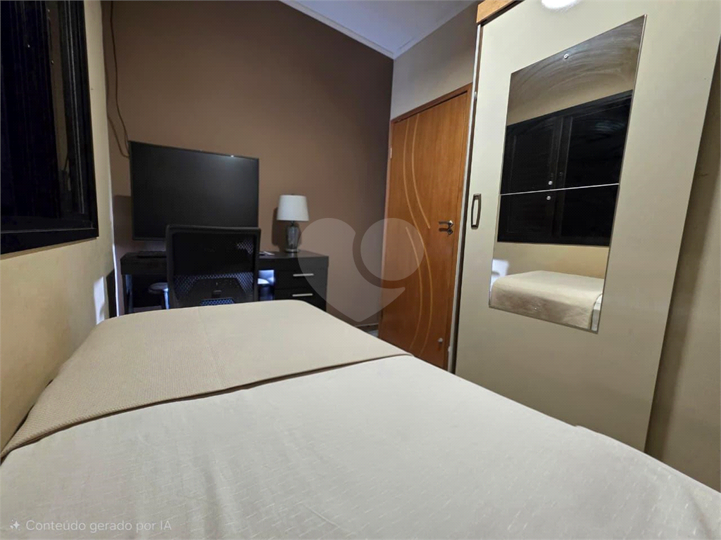 Casa com 4 quartos edícula quintal 