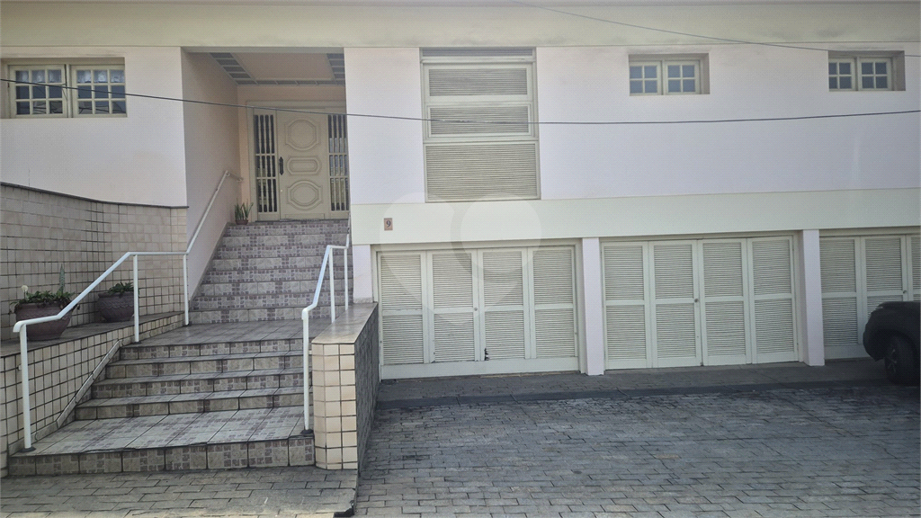 VENDA - Casa térrea Sensacional  Condomínio em Santana – 4 Quartos (3 suítes) – 6 Vagas  (3cobertas e 3 descobertas)

