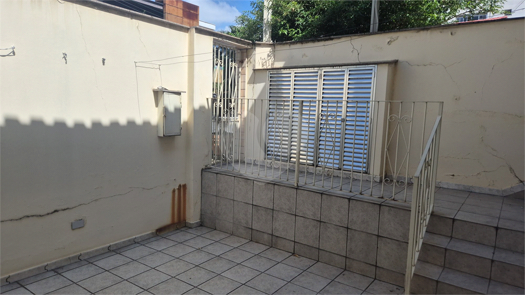 VENDA - Casa térrea Sensacional  Condomínio em Santana – 4 Quartos (3 suítes) – 6 Vagas  (3cobertas e 3 descobertas)
